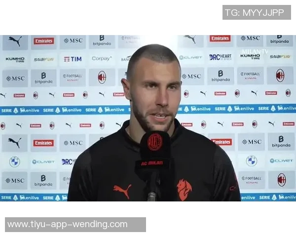 迈尼昂社媒庆祝扑出20点球展现绝佳状态永远支持米兰不离不弃