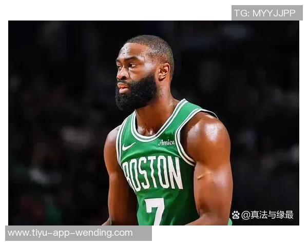 末节狂砍14分杰伦布朗全场25投11中斩获31分9篮板2助攻2封盖表现出色