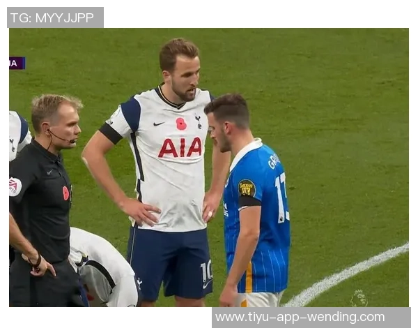 埃泽成英超历史第三人连续三年最后一场比赛破门追平贝巴凯恩纪录